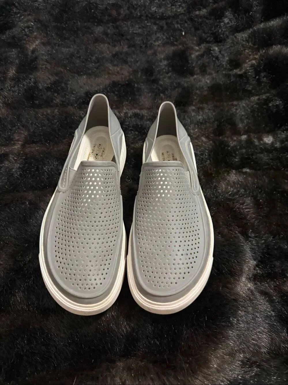 Crocs CitiLane Roka Slip-On Mens 6 Charcoal Grey White Perforated Foam Sneakers